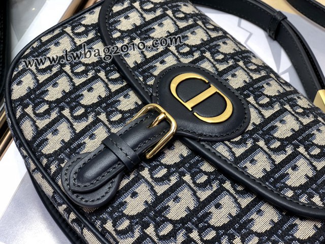 Dior专柜新款迪奥高仿原单中号Bobby小猪包单肩斜挎女包 djfk1752